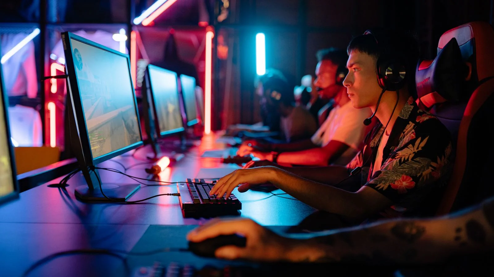 AEO for Gaming Companies: The 7-Step Playbook