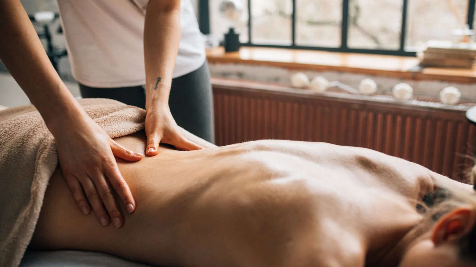AEO for Massage Therapists (The 4-Signal Playbook)