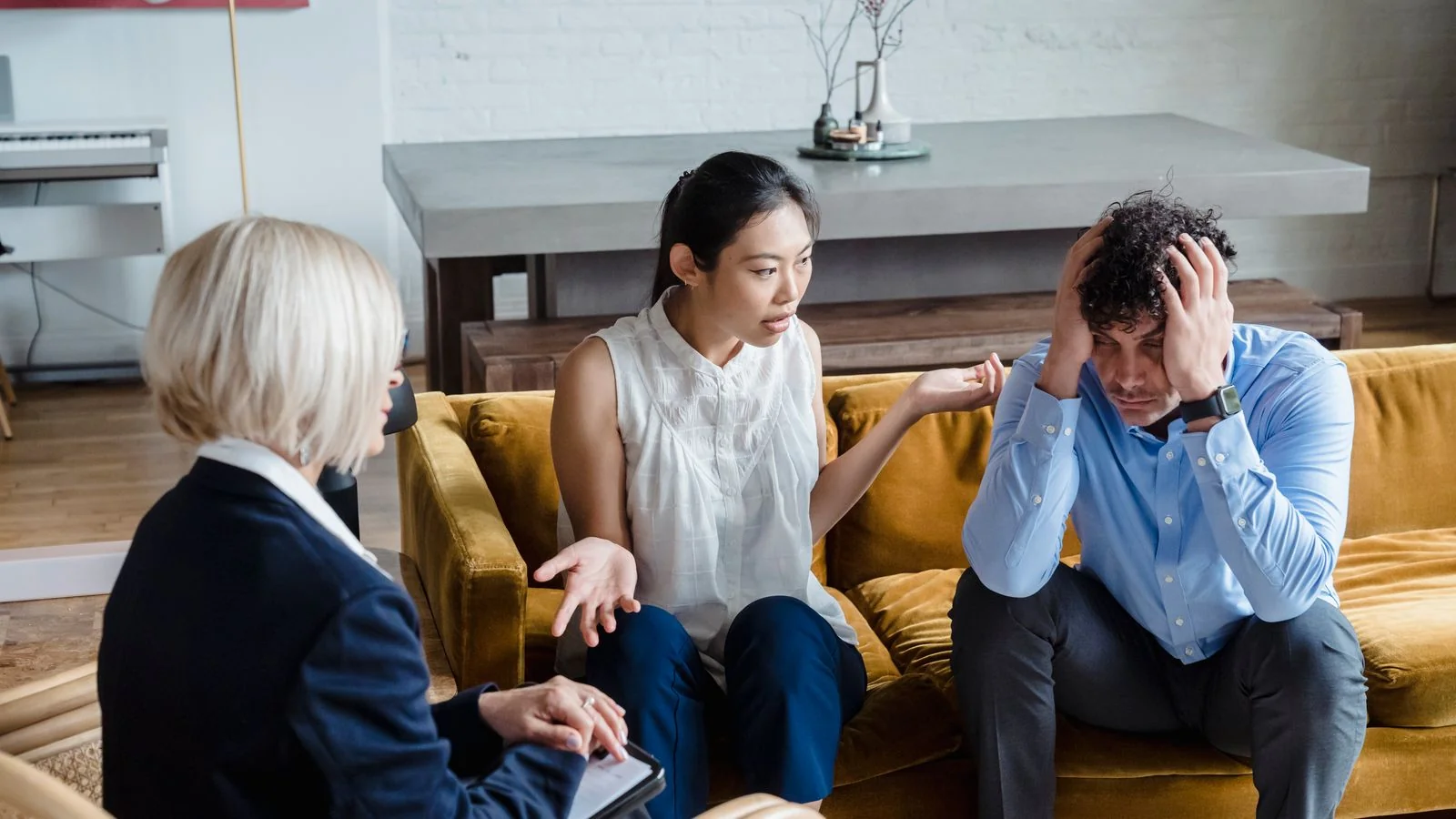 AEO for Relationship Coaches (Why AI Names 3 and Skips You)