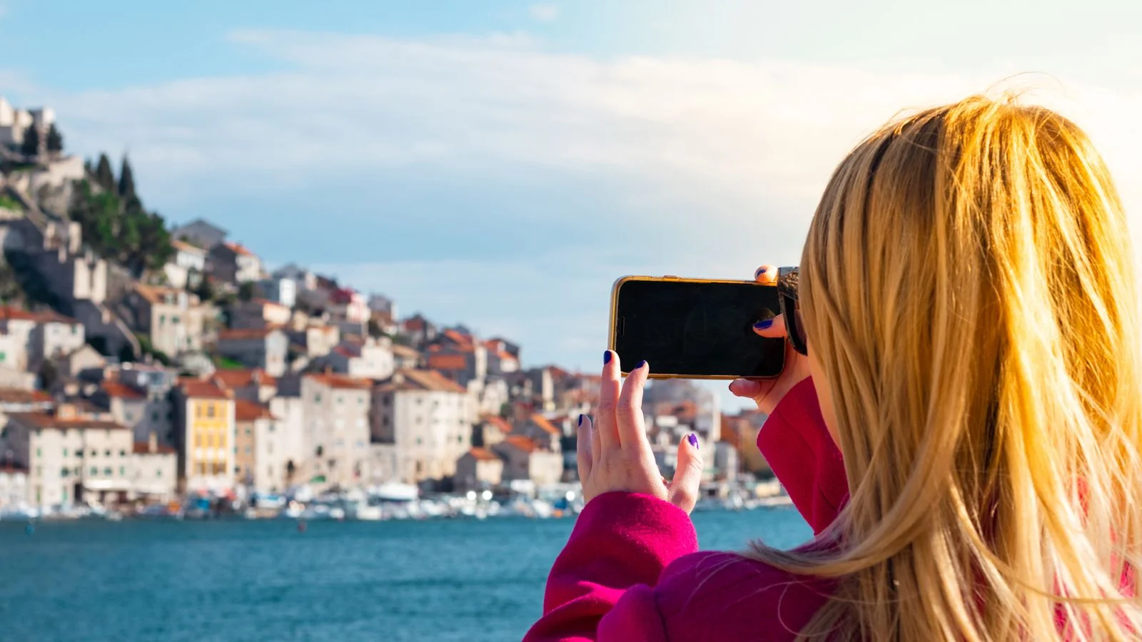 AEO for Travel Companies: The 7-Step Playbook (2026)