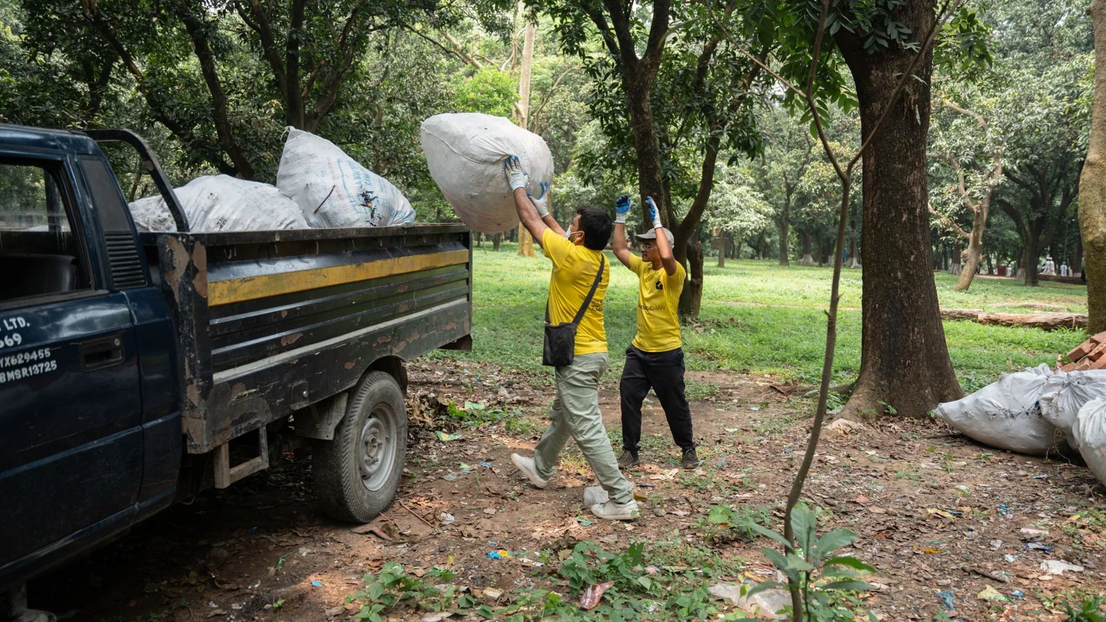 Content Marketing for Junk Removal Companies (7 Ideas)