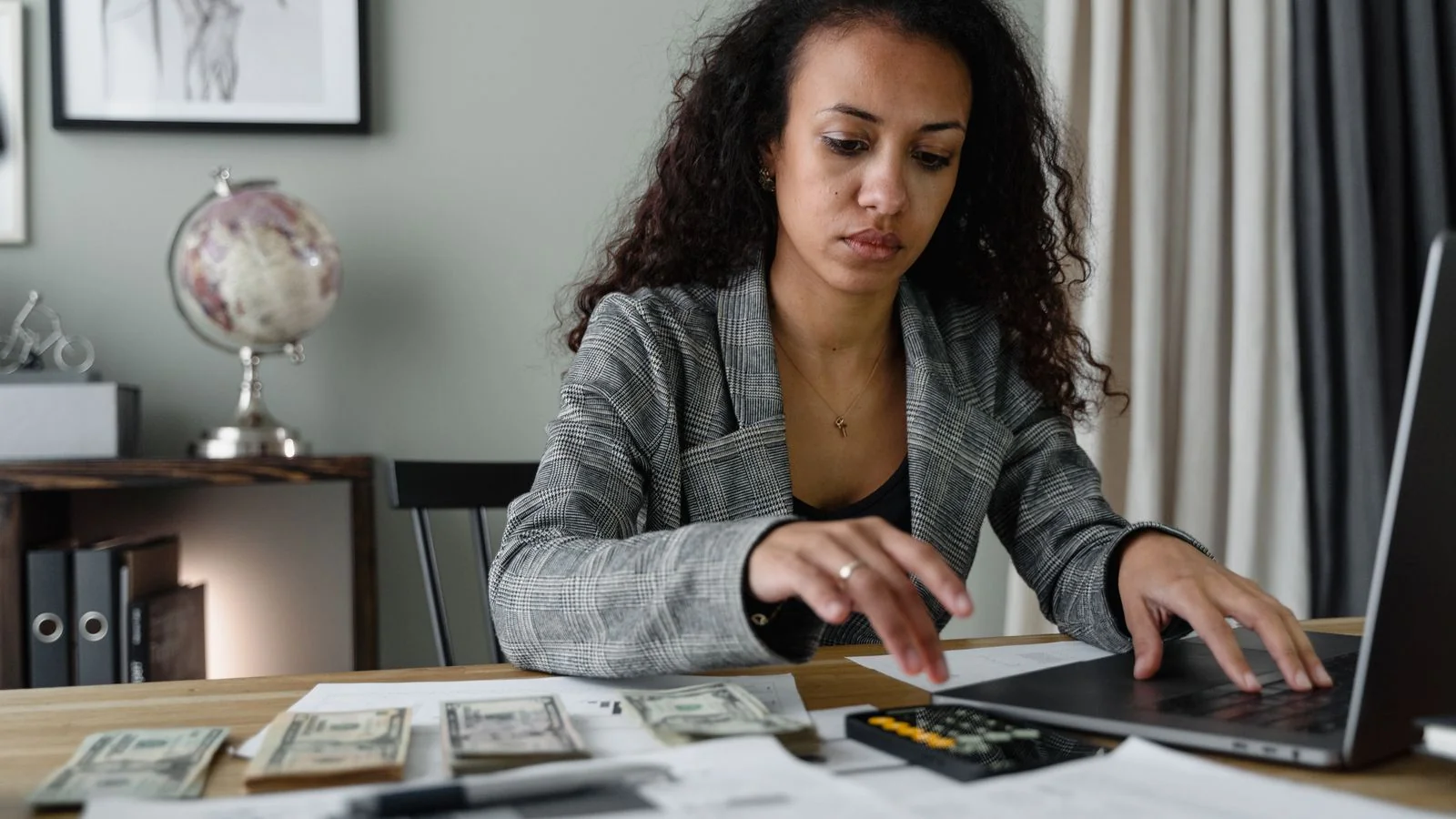 Content Marketing for Payroll Companies (5 Ideas)