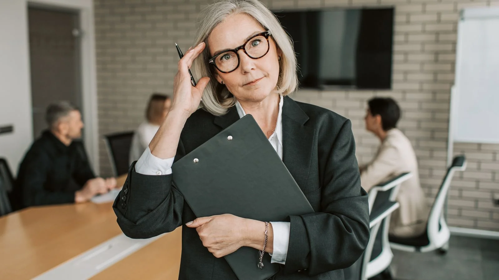 What Is Executive Presence? (3 Traits That Signal It)