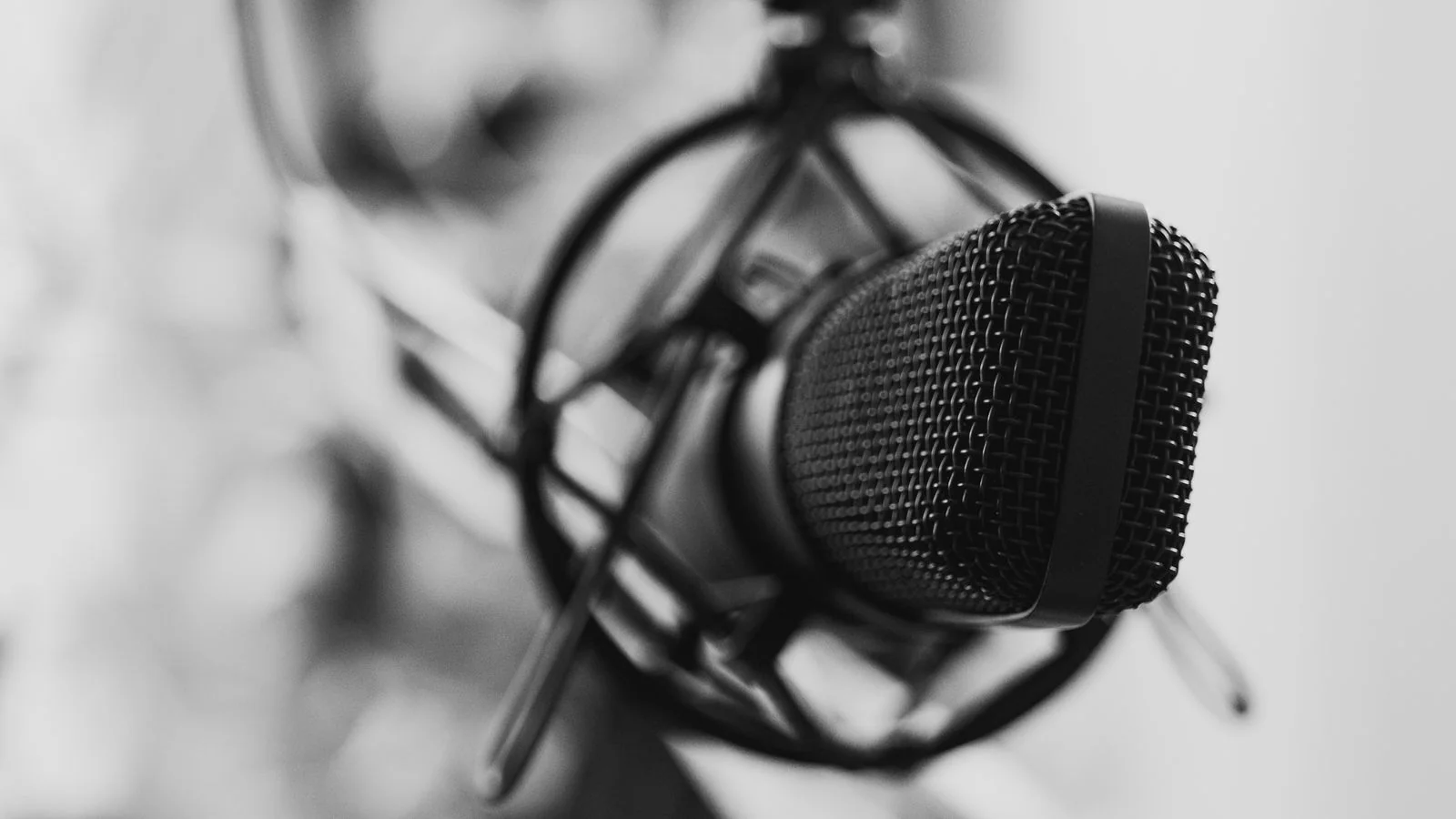 Google Knowledge Panel for Podcasters (What Google Admits)
