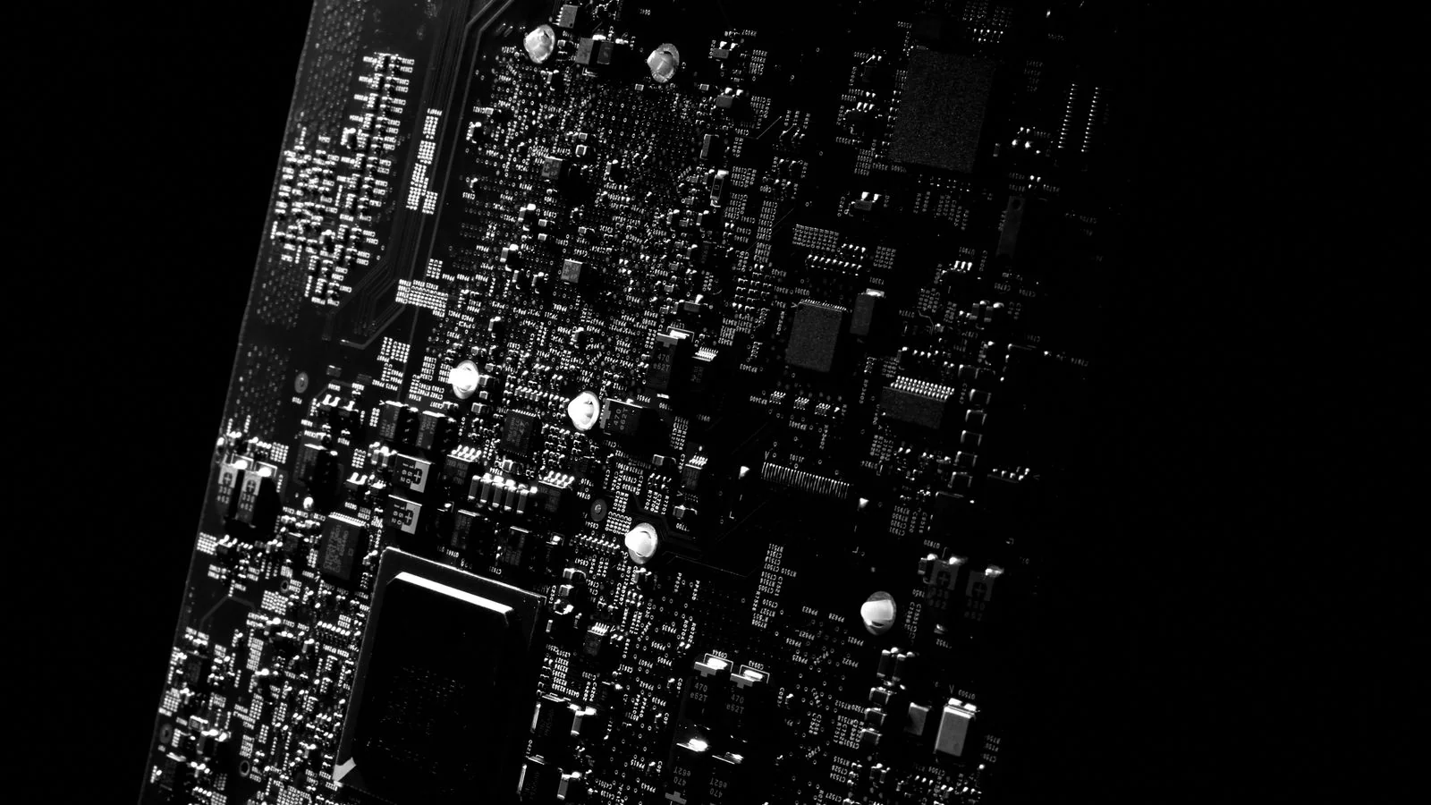 How DeepSeek Chooses Sources (6 Factors)