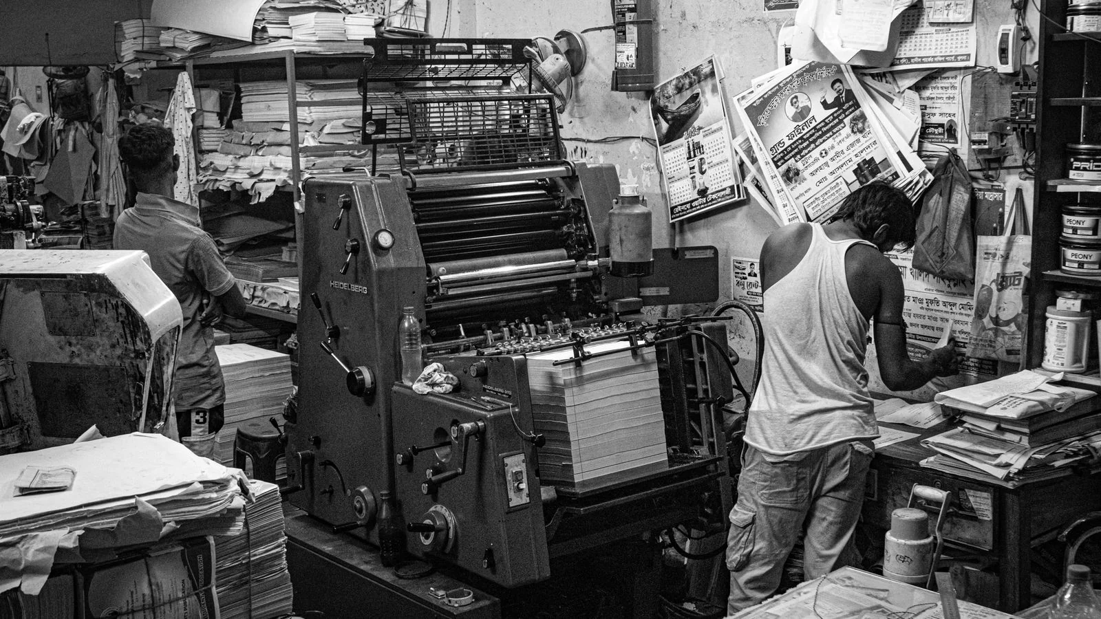 A print shop press producing newspapers, the independent sources Google AI Mode checks to see whether the web agrees with your claim