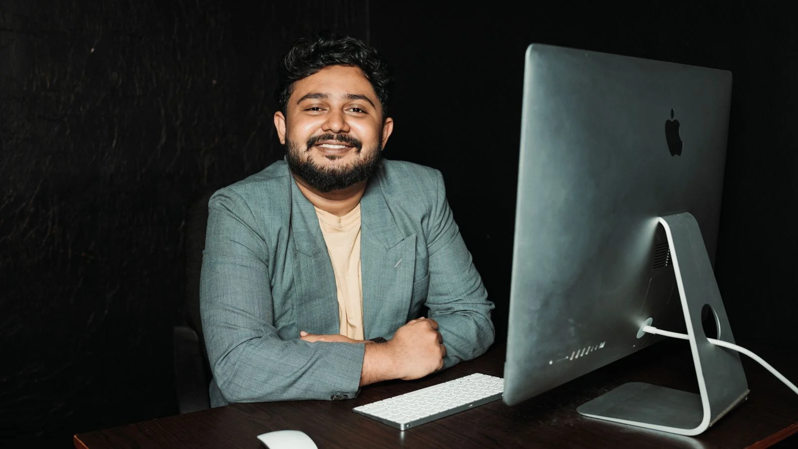 Build Credibility as a New Founder (Without Funding)