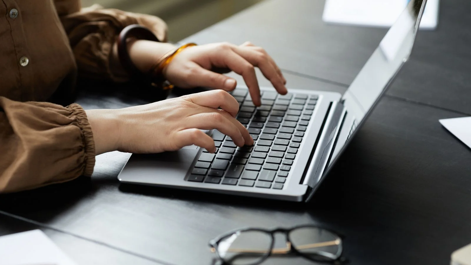Create Content That Converts to Sales (5 Levers)