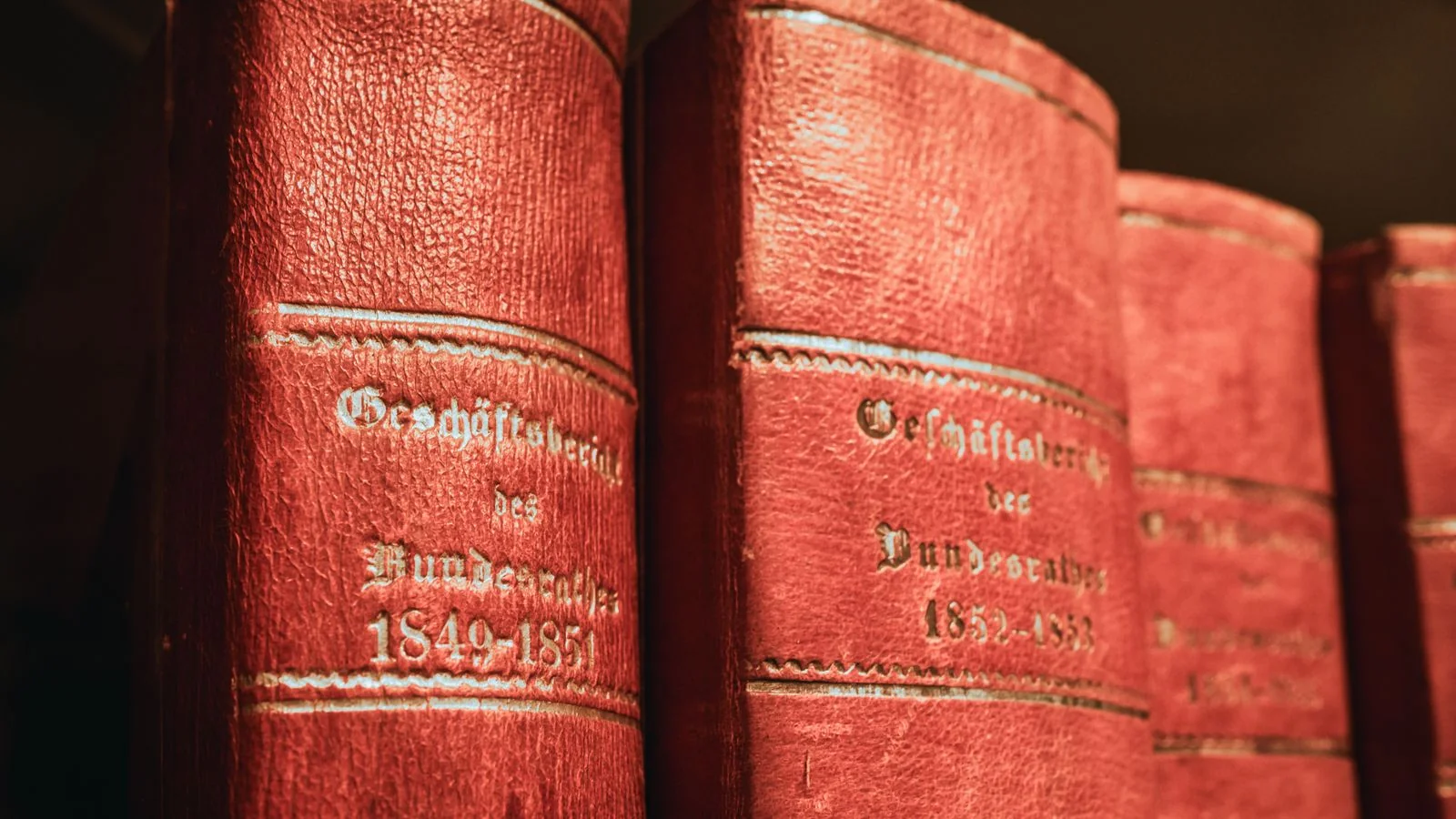 How to Get Featured in Law360 (The Expert Analysis Route)