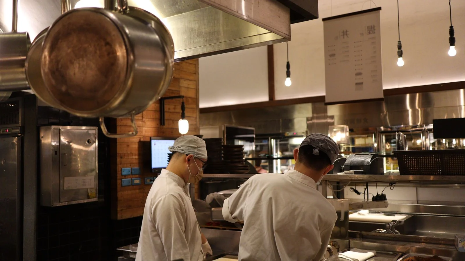 How to Get Featured in Nation's Restaurant News (5 Angles)