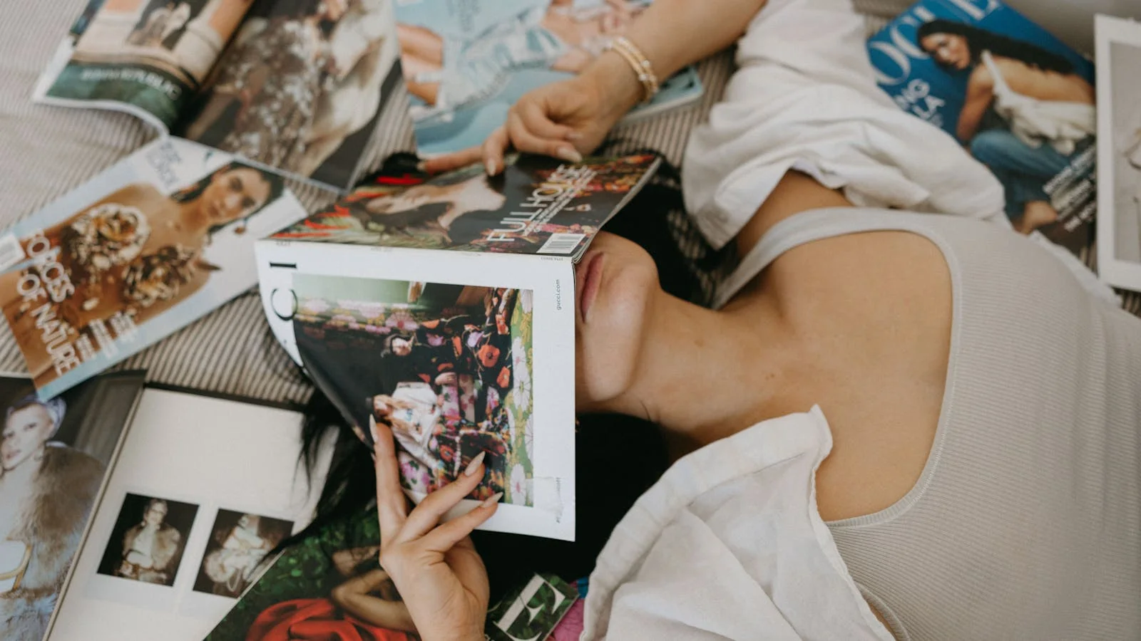How to Get Featured in PopSugar (5 Pitches Editors Buy)