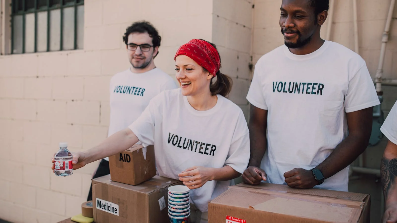 How to Get Press Coverage for a Nonprofit (7 Tactics)