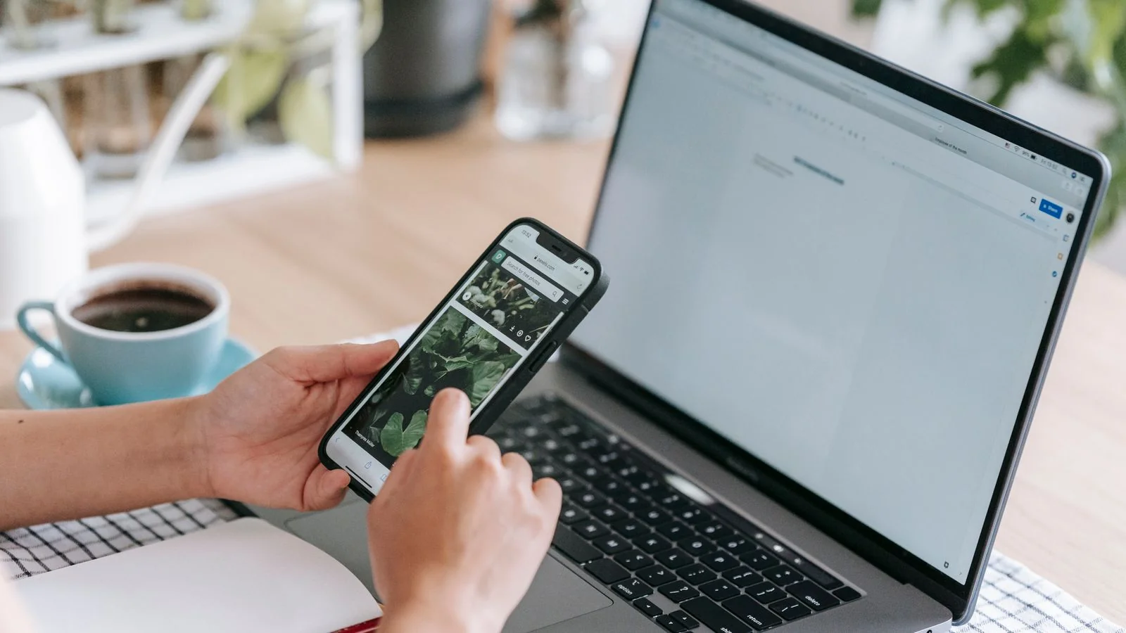 How to Use Reddit for Content Ideas (7 Methods)