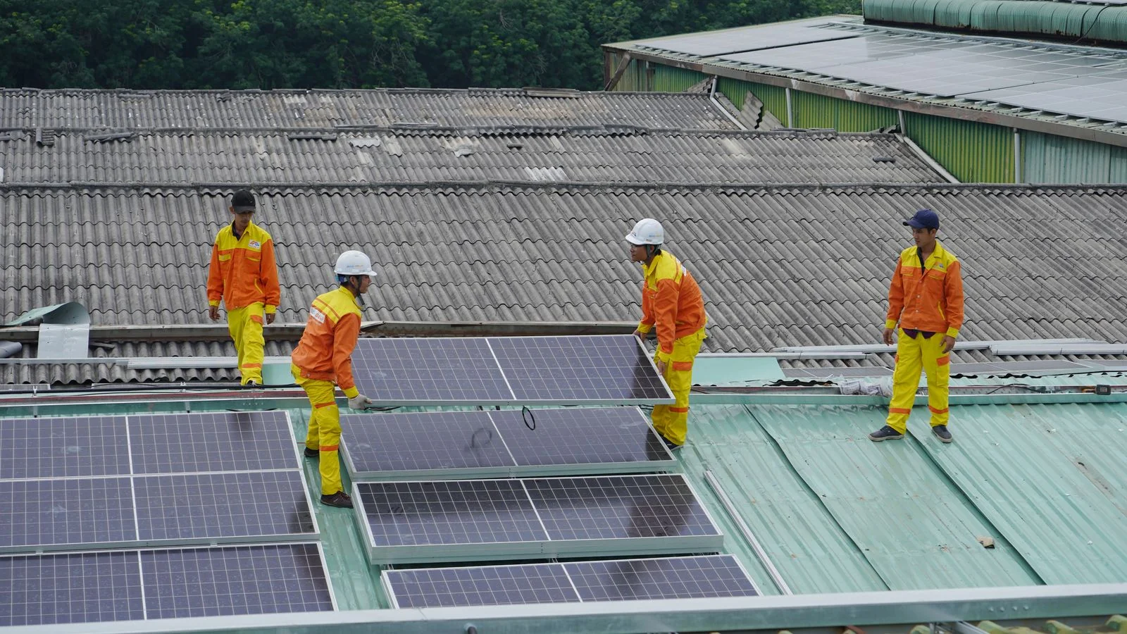 How to Write a Press Release for Solar Installers