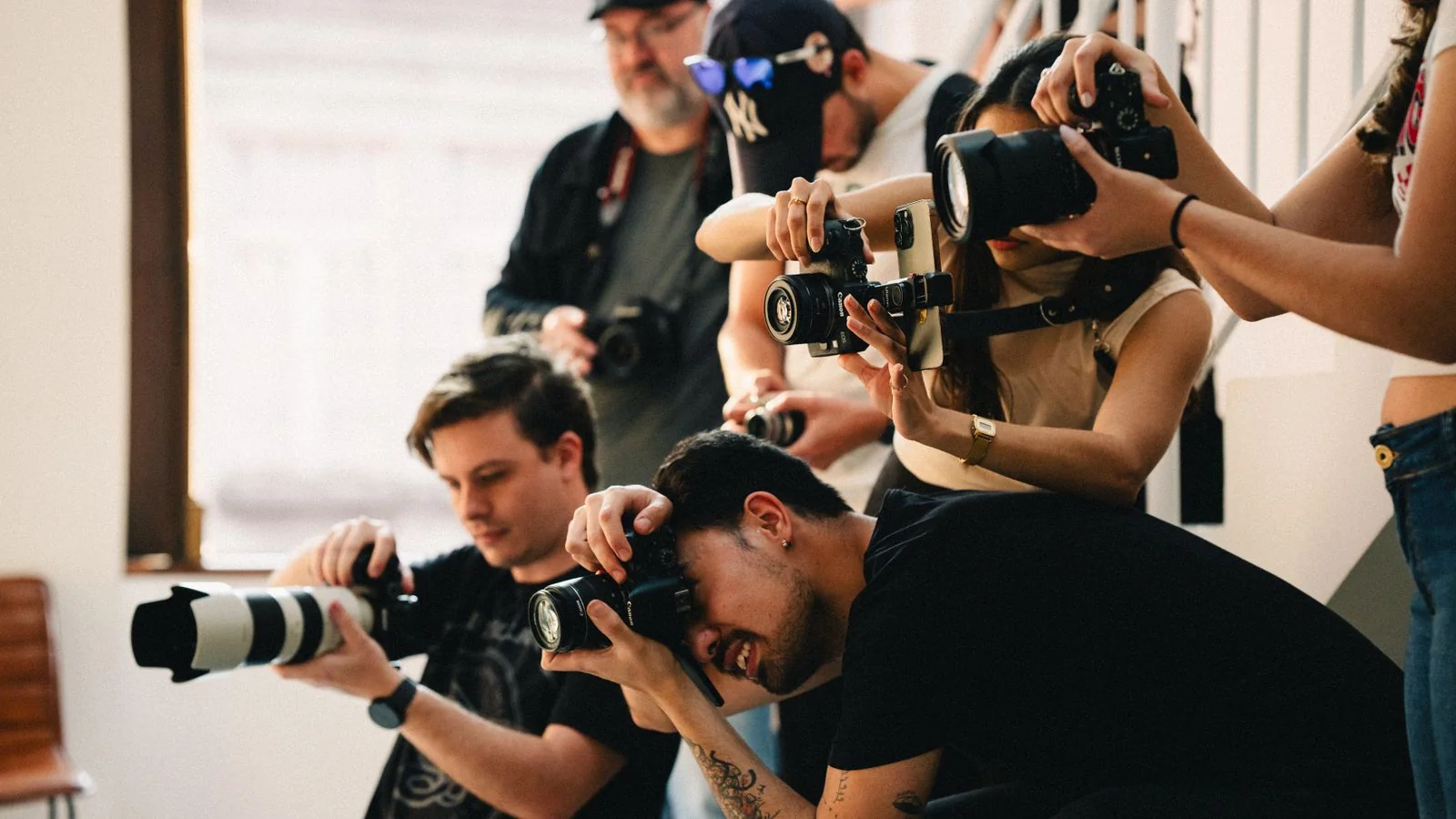 Journalism Statistics (2026): What PR Pros Should Know