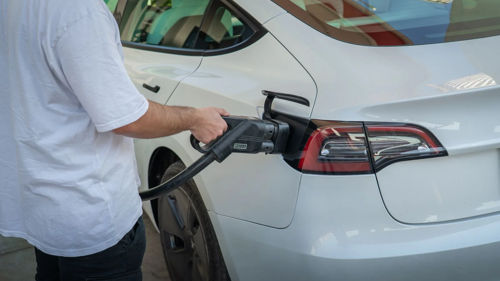 Personal Branding for EV Charging Companies (5 Moves)