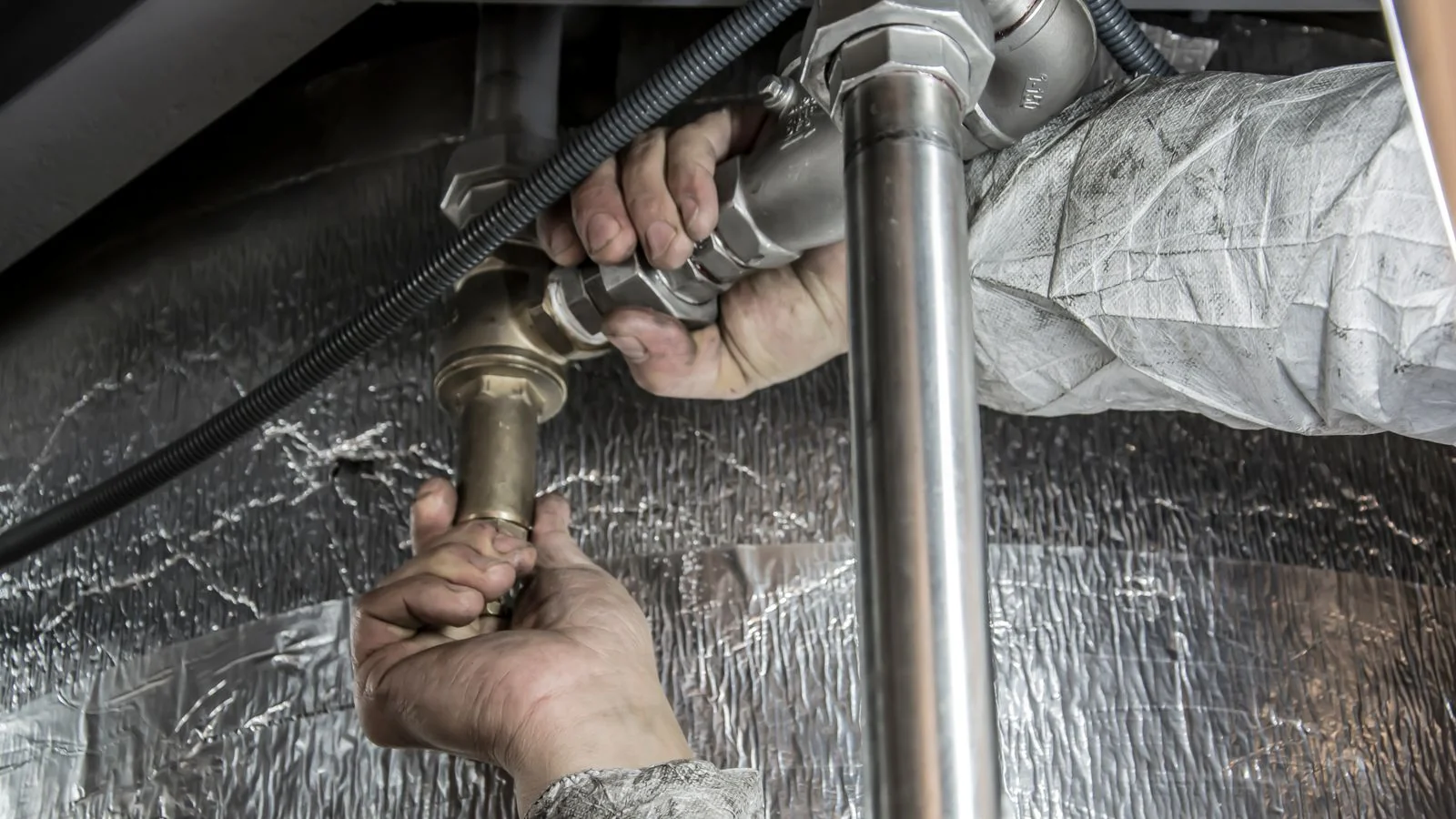 Personal Branding for Plumbers (The Trust Playbook)