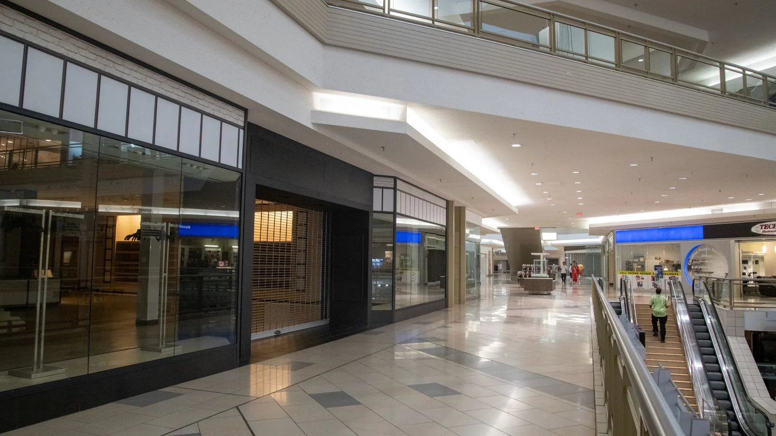 Store Closing Press Release (The 5 Lines Reporters Keep)