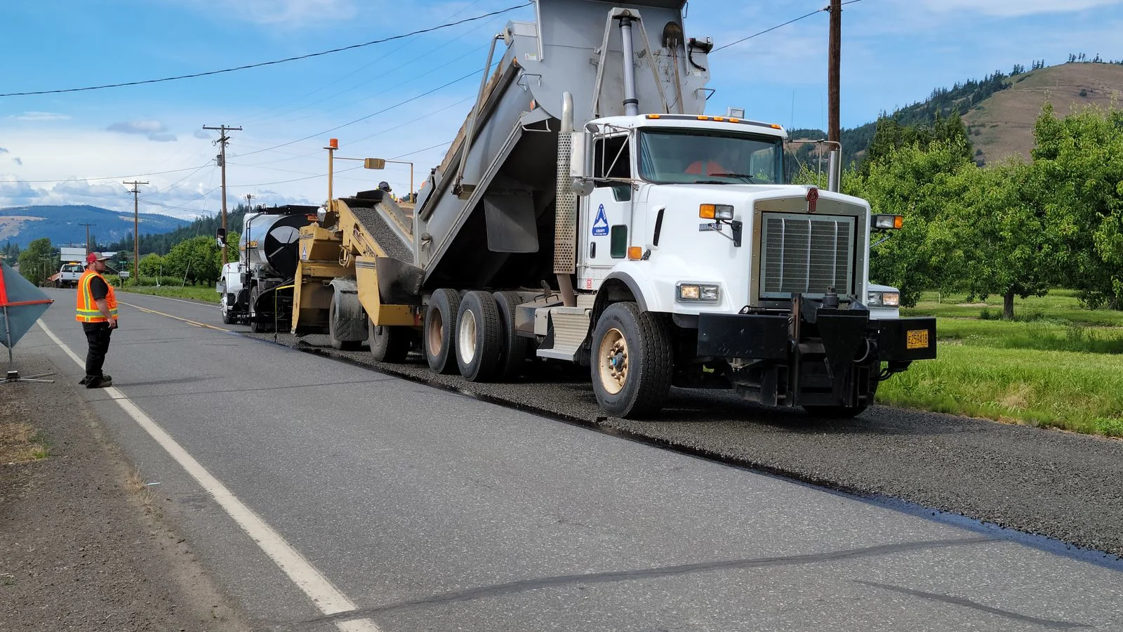 Reputation Management for Paving Contractors (6 Moves)