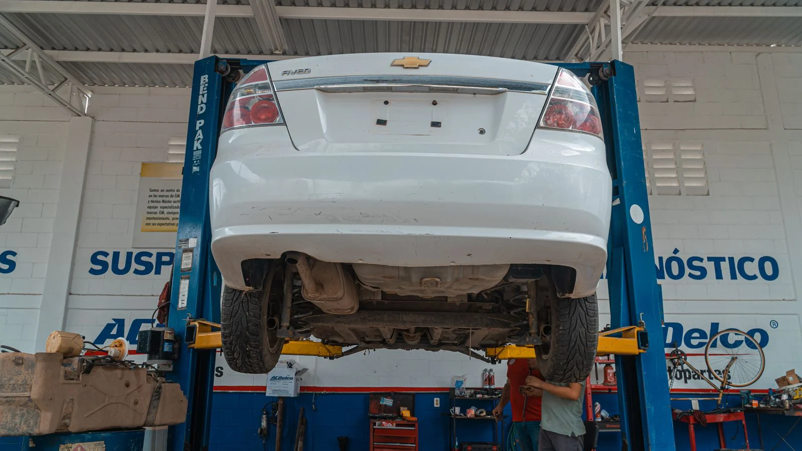 Thought Leadership for Auto Repair Shops (6 Plays)