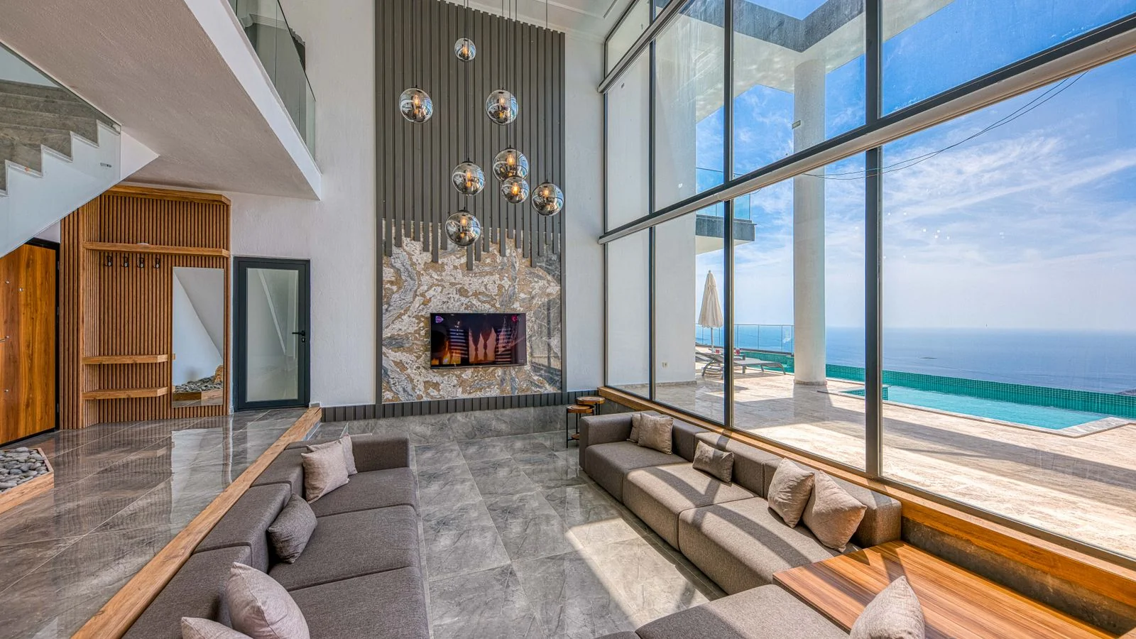 Thought Leadership for Vacation Rental Managers (3 Rooms)